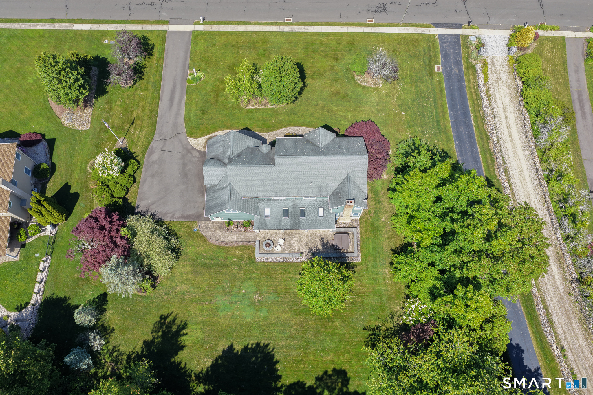 325 Westwood Road Bristol, CT 06010 - Photo 38 of 40