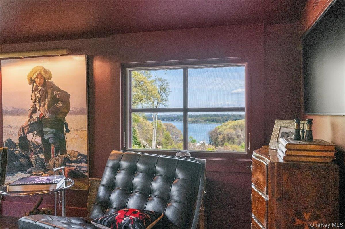 233 Cleft Road Mill Neck, NY 11765 - Photo 17 of 50