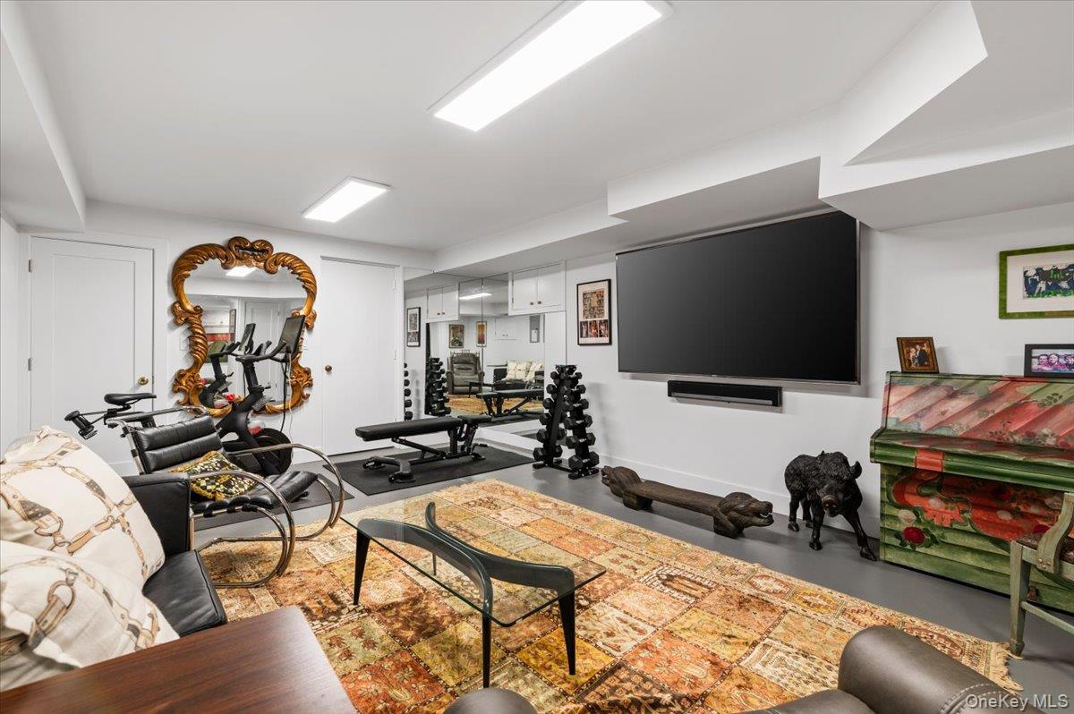 233 Cleft Road Mill Neck, NY 11765 - Photo 42 of 50