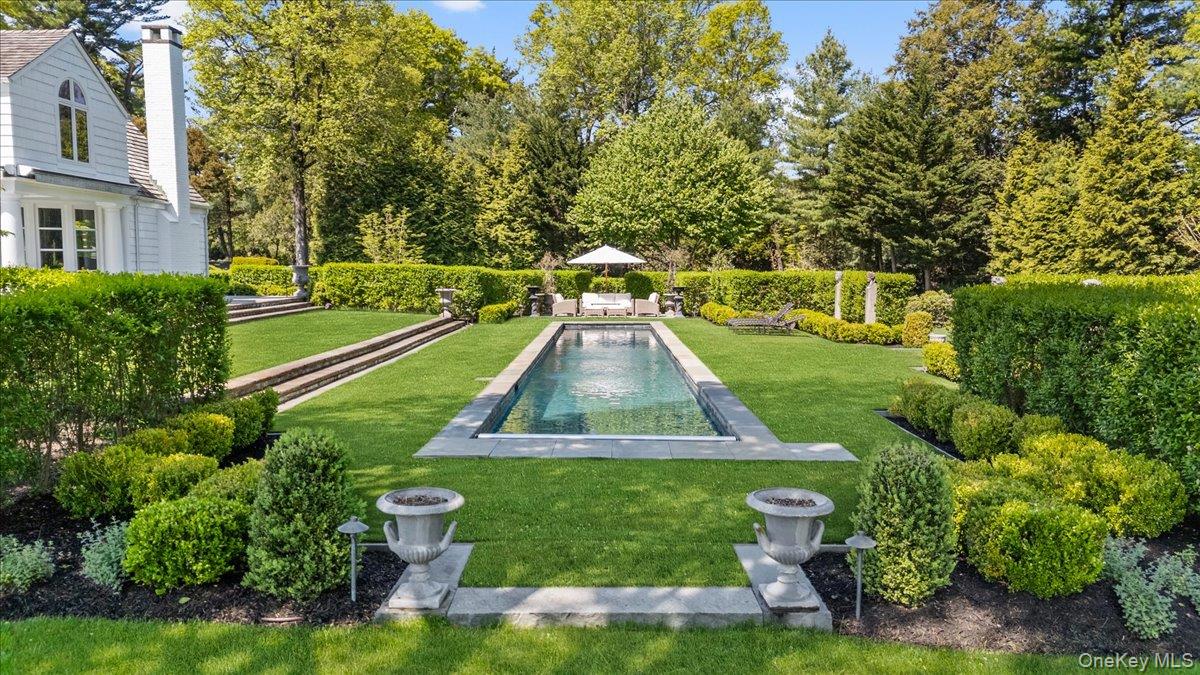 233 Cleft Road Mill Neck, NY 11765 - Photo 46 of 50
