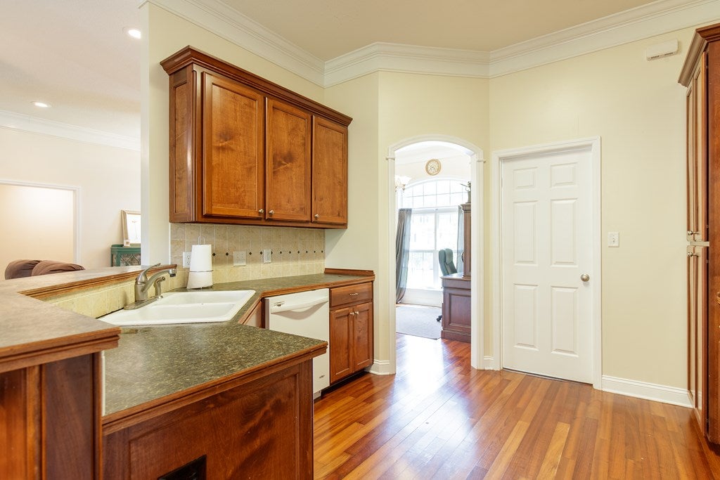 4033 Applecross Road Valdosta, GA 31605 - Photo 7 of 23 Gallery Image 7
