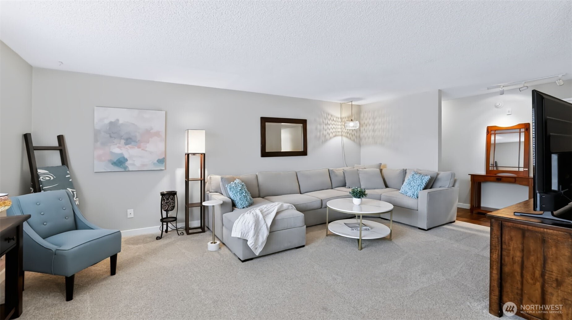 425 45th Street Southwest, Unit 208 Everett, WA 98203 - Photo 11 of 32 Gallery Image 11
