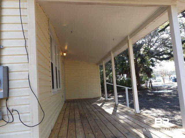 914 North Cedar Street Foley, AL 36535 - Photo 4 of 24