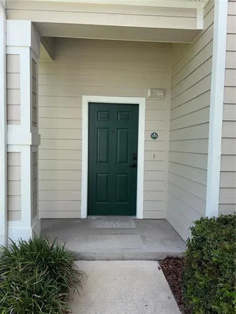 $279,900 | 143 Southern Pecan Circle, Unit 206, Winter Garden, FL 34787