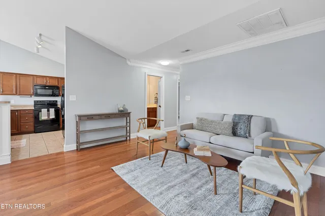 $284,900 | 5914 Pebble Run Way, Knoxville, TN 37918