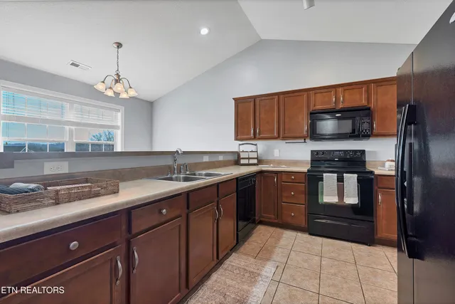 $284,900 | 5914 Pebble Run Way, Knoxville, TN 37918