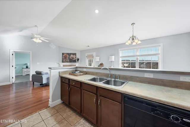 $284,900 | 5914 Pebble Run Way, Knoxville, TN 37918