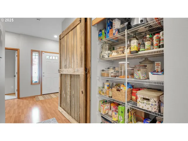 $465,000 | 38766 Barlow Parkway, Sandy, OR 97055