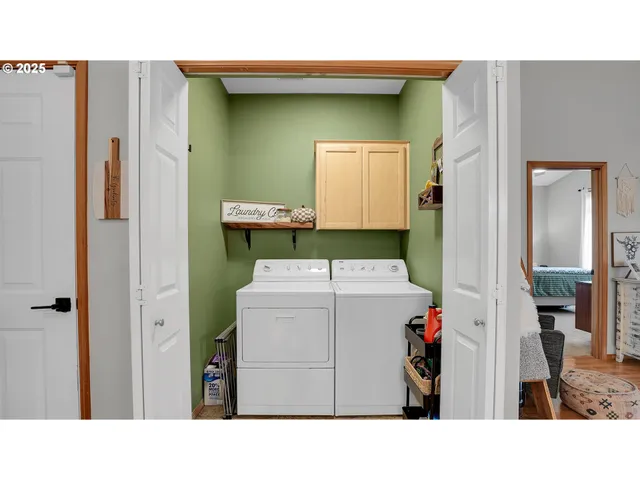 $465,000 | 38766 Barlow Parkway, Sandy, OR 97055