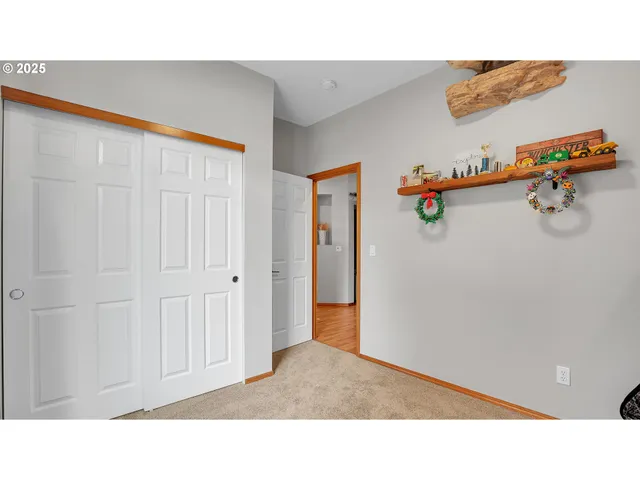 $465,000 | 38766 Barlow Parkway, Sandy, OR 97055