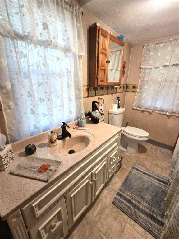 878 Flat Hill Road Lunenburg, MA 01462 - Photo 12 of 17
