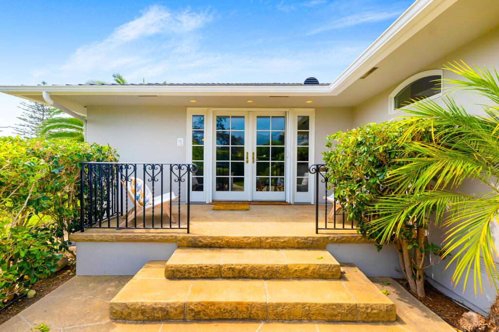 125 San Roque Road Santa Barbara, CA 93105 - Photo 3 of 41 125 San Roque Road - HsHProd-63