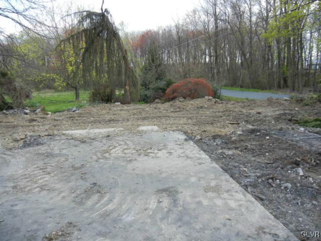 1184 Myrtle Road Walnutport, PA 18088 - Photo 3 of 9 Gallery Image 3