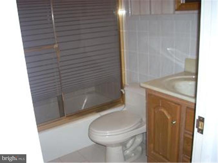 788 Claire Road Warminster, PA 18974 - Photo 13 of 18 Gallery Image 13