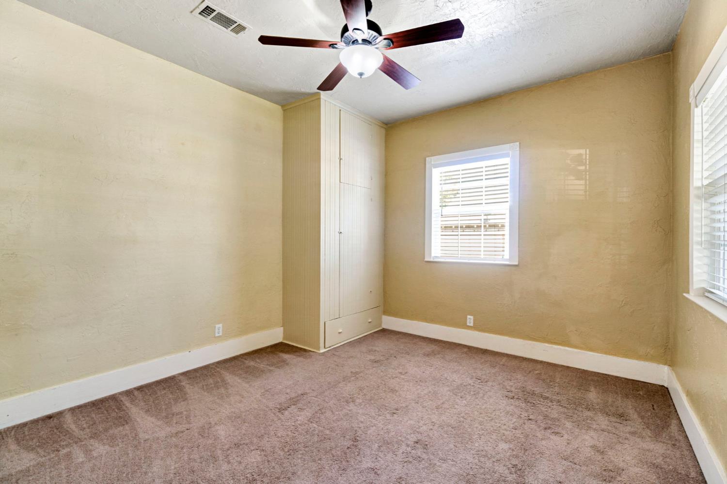 114 Dewitt Avenue Clovis, CA 93612 - Photo 18 of 37