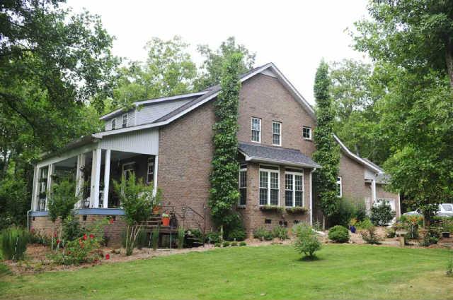 9570 Vaught Road Readyville, TN 37149 - Photo 1 of 20 Gallery Image 1