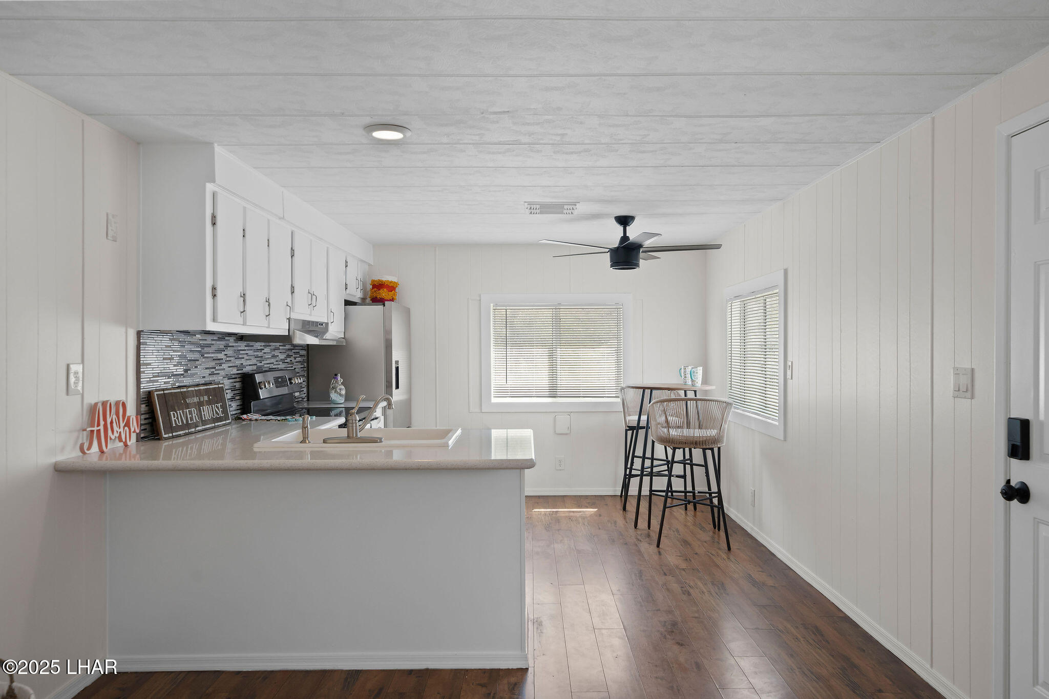 6960 Verbena Road Parker, AZ 85344 - Photo 13 of 40 interiors-10