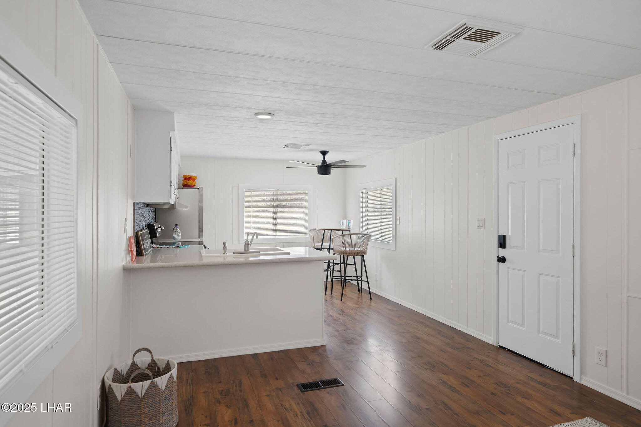 6960 Verbena Road Parker, AZ 85344 - Photo 14 of 40 interiors-9