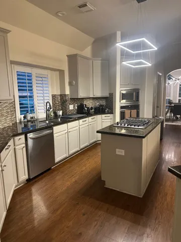 $420,000 | 2315 Blue Water Bay Drive, Katy, TX 77494