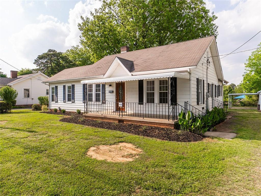1608 West Hanover Road Burlington, NC 27217 - Photo 2 of 24 Gallery Image 2