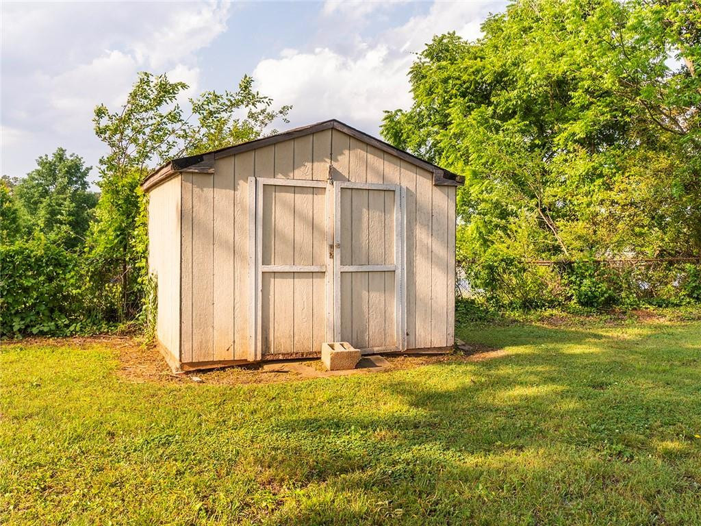 1608 West Hanover Road Burlington, NC 27217 - Photo 21 of 24 Gallery Image 21
