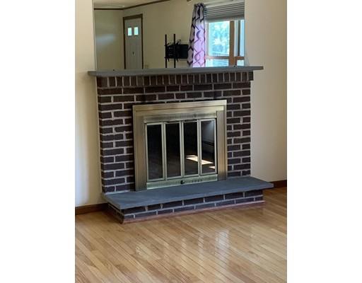 241 Den Quarry Road Lynn, MA 01904 - Photo 3 of 36 Gallery Image 3