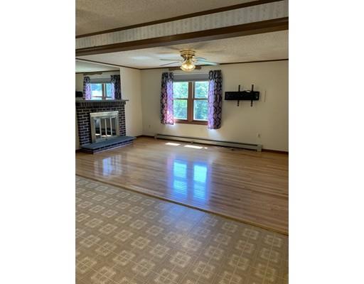 241 Den Quarry Road Lynn, MA 01904 - Photo 8 of 36 Gallery Image 8