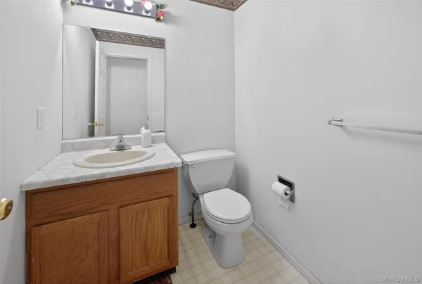 $575,000 | 25 Alexander Drive, Washingtonville, NY 10992
