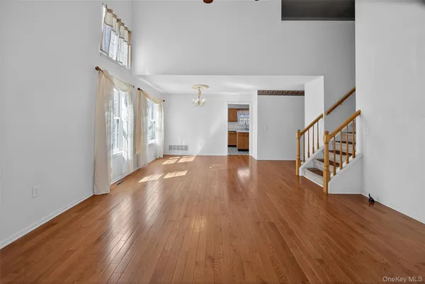 $575,000 | 25 Alexander Drive, Washingtonville, NY 10992