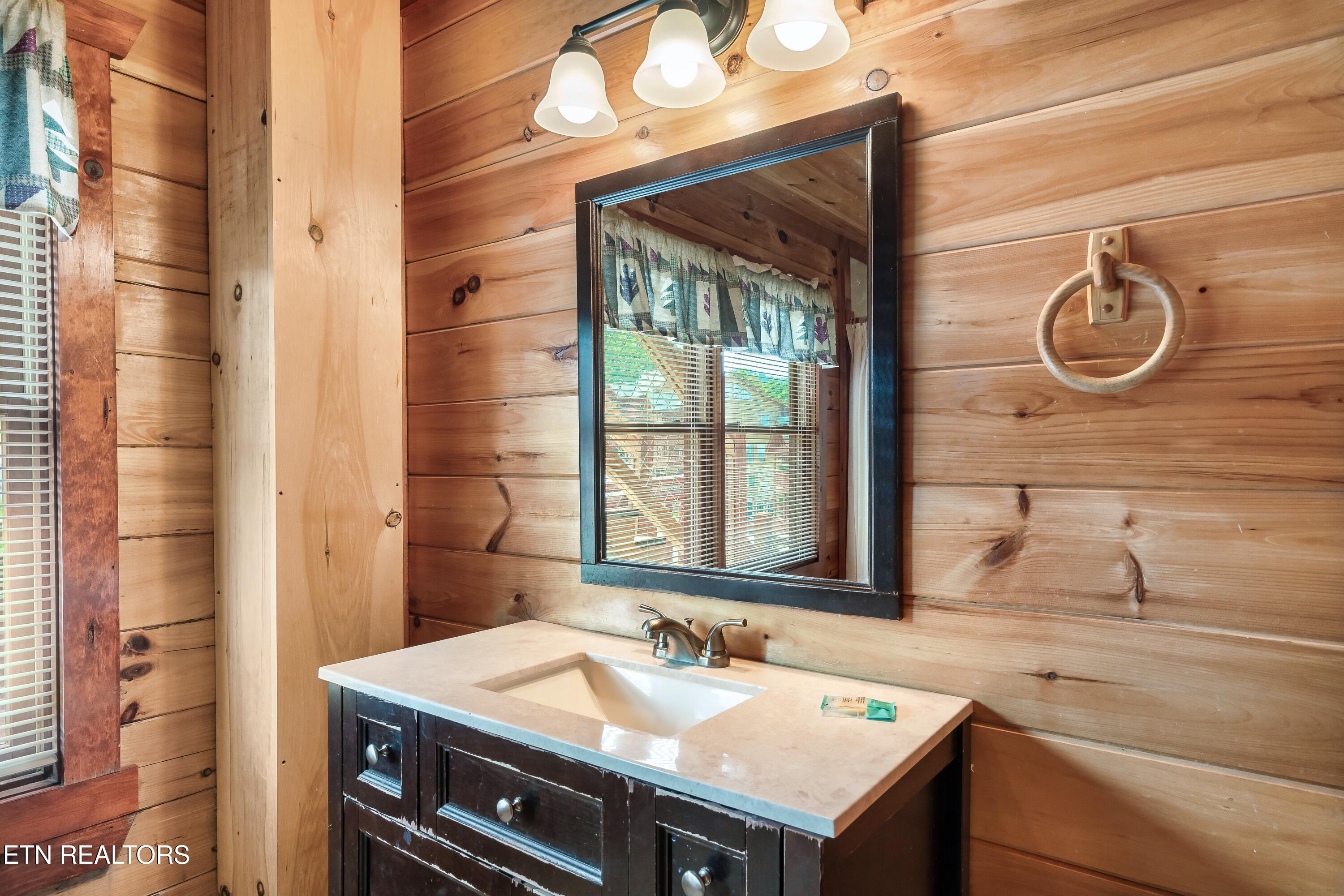 1242 Bird Nest Way Sevierville, TN 37862 - Photo 19 of 56 bathroom 2