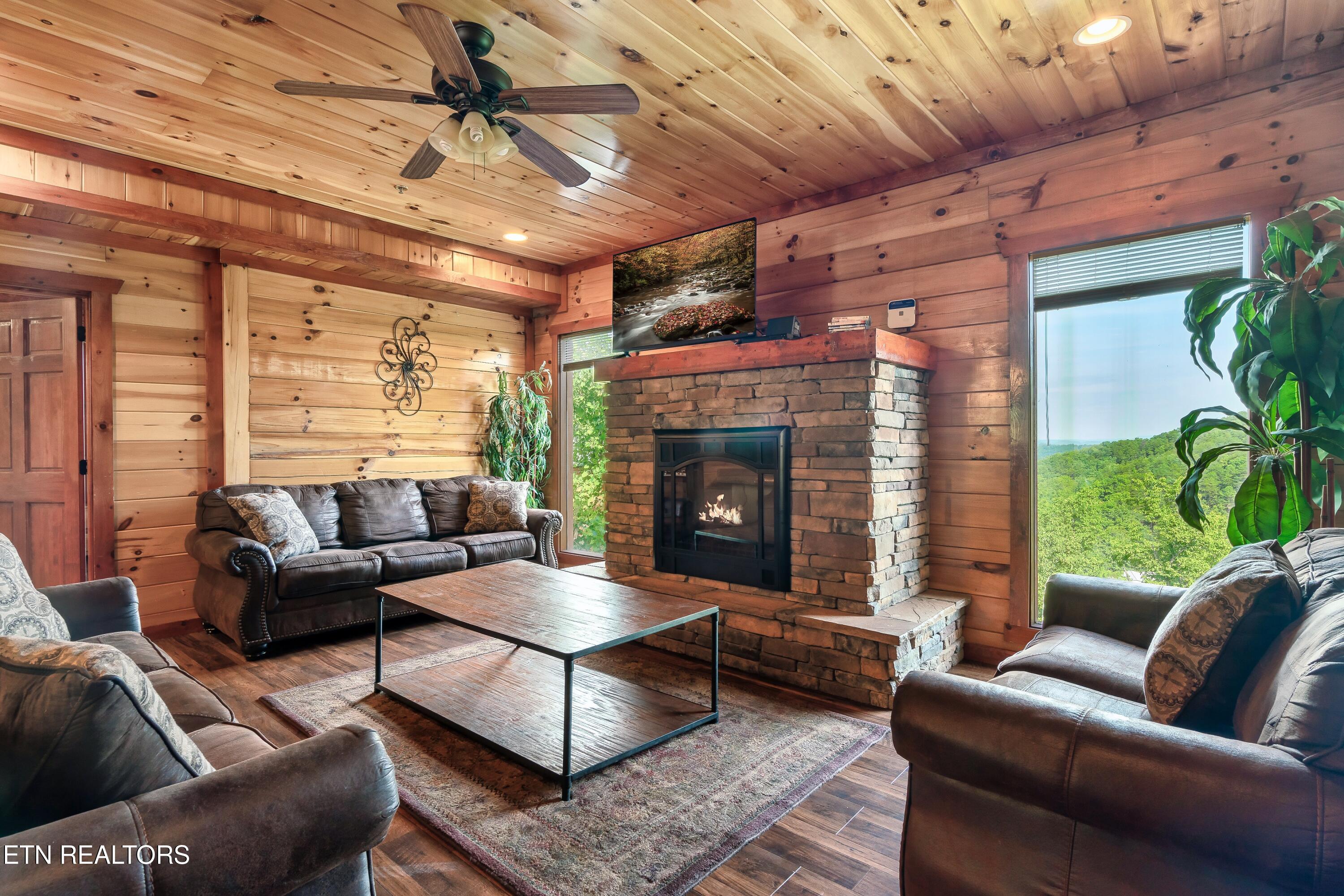 1242 Bird Nest Way Sevierville, TN 37862 - Photo 8 of 56 living room 3