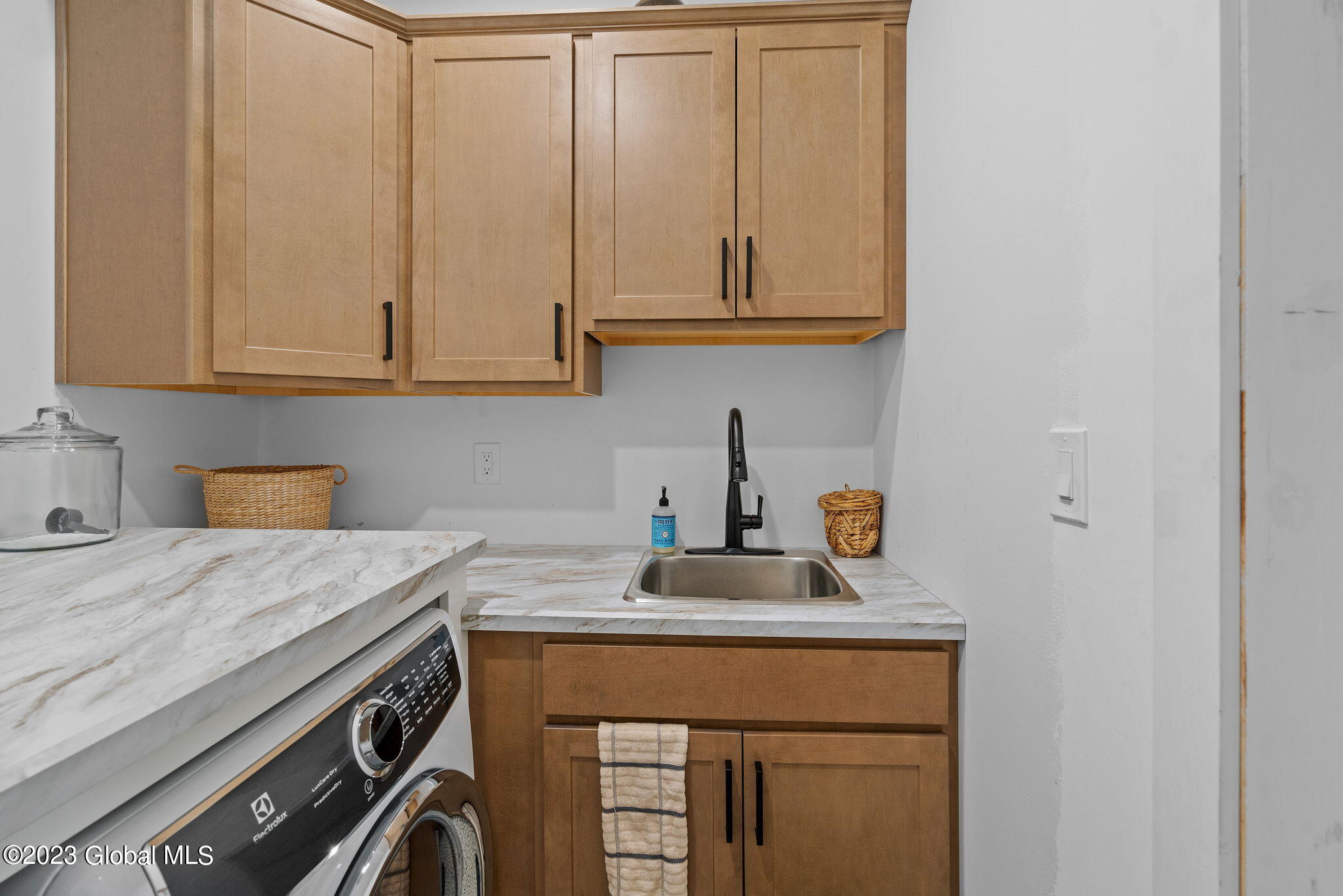 87 Swaggertown Road Schenectady, NY 12302 - Photo 9 of 75 62-web-or-mls-87-swaggertown-rd