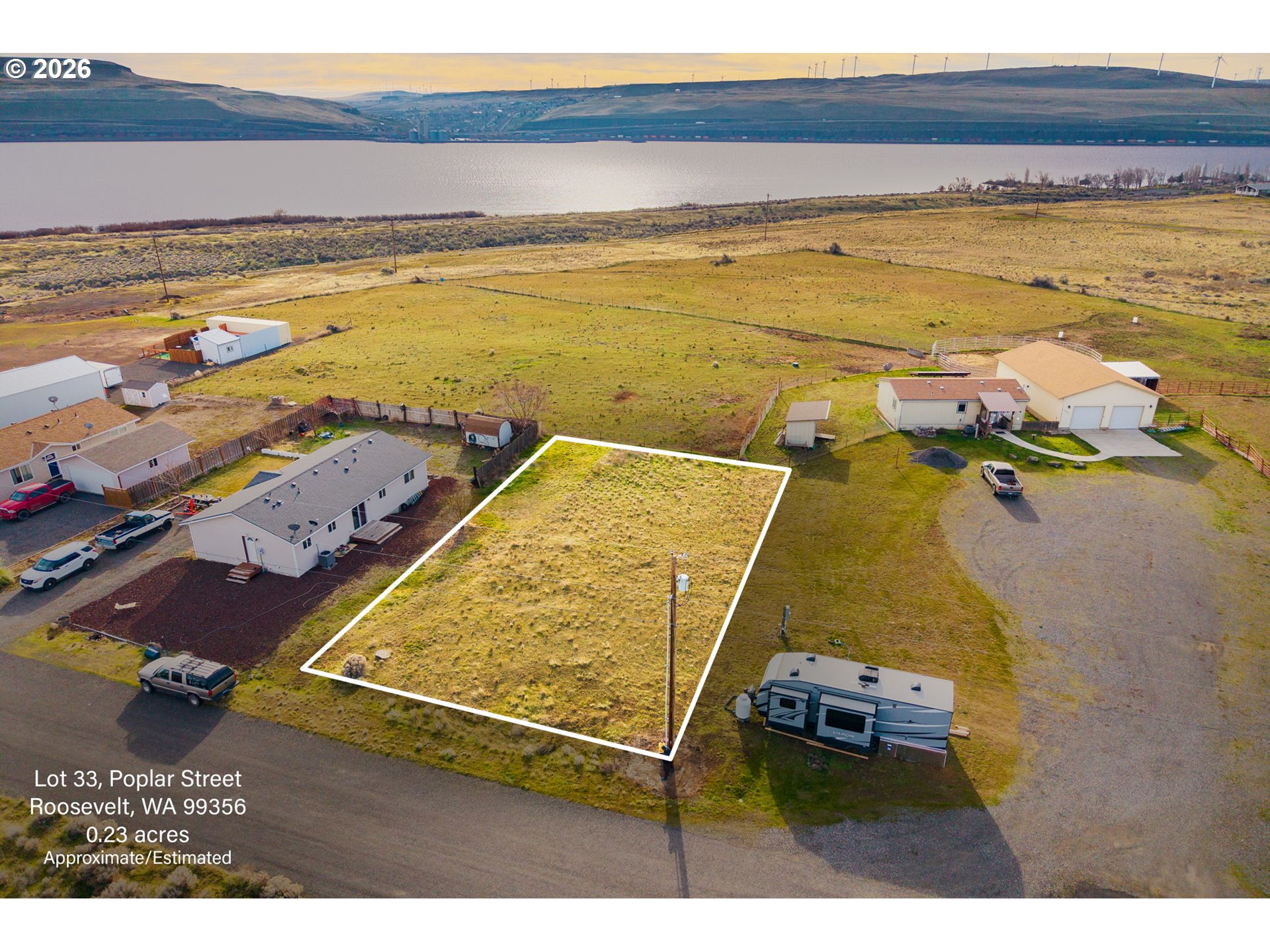 Poplar Street, Unit 33 Roosevelt, WA 99356 - Photo 5 of 12 a view of an ocean and beach