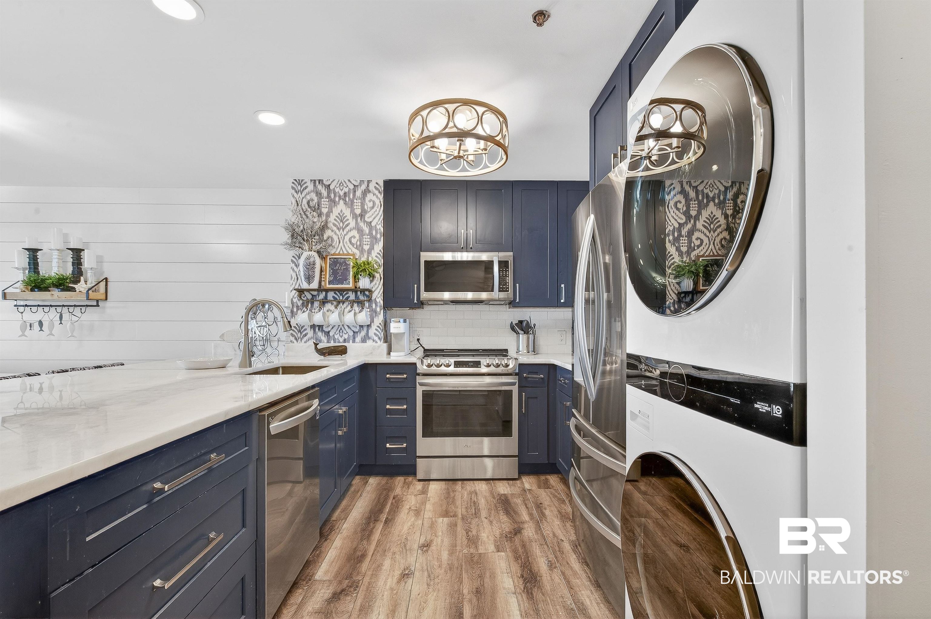 815 Plantation Road, Unit 604 Gulf Shores, AL 36542 - Photo 23 of 86 Kitchen