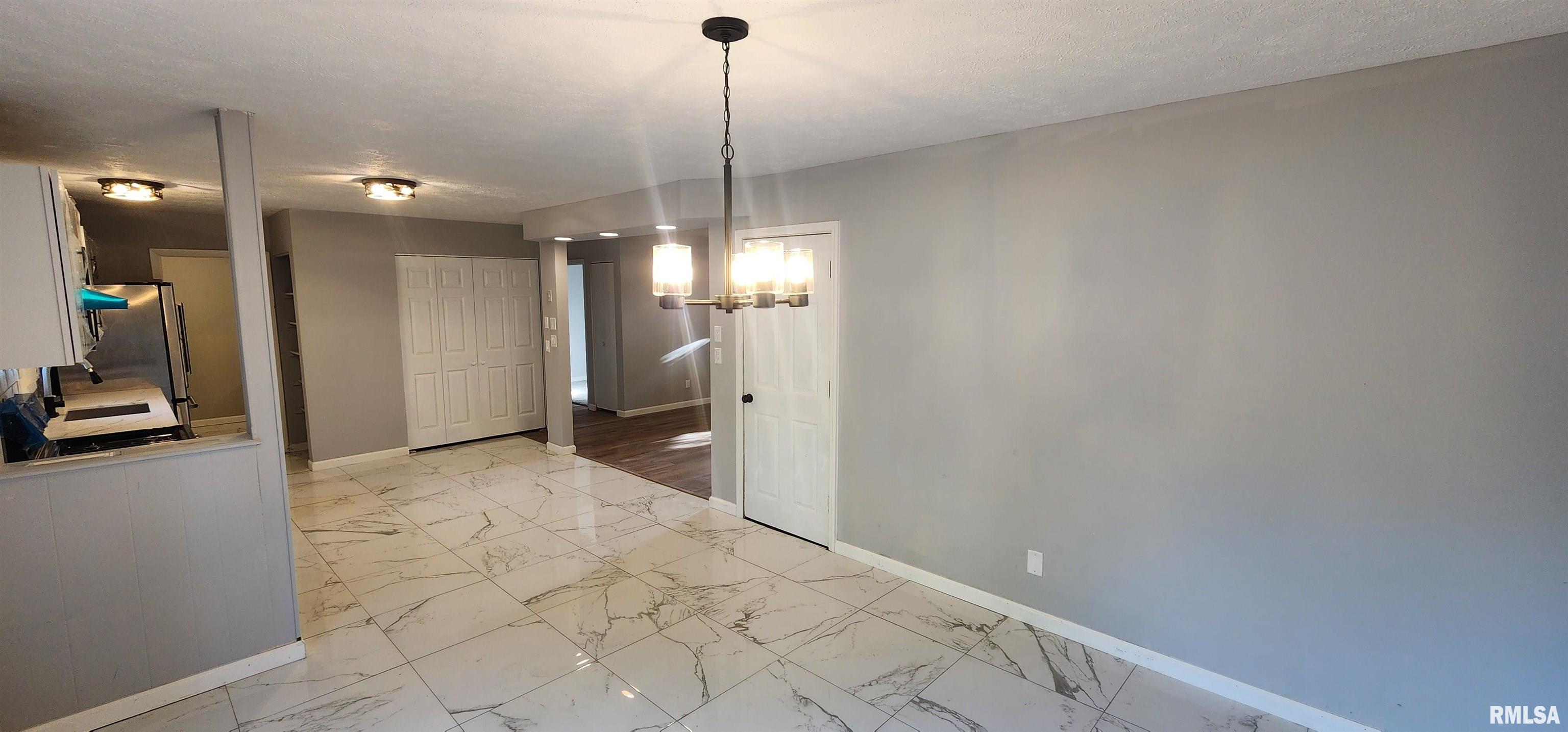 34 Buckingham Road Chatham, IL 62629 - Photo 10 of 21