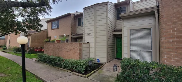 $2,150 | 1970 Augusta Drive, Houston, TX 77057
