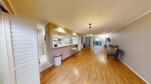 $2,150 | 1970 Augusta Drive, Houston, TX 77057