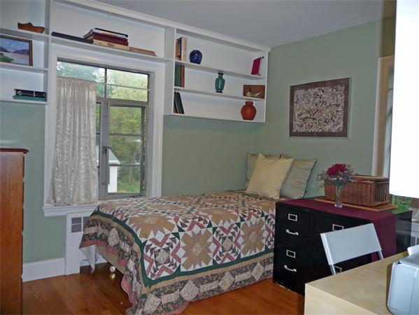 37 Beverly Road Brookline, MA 02467 - Photo 18 of 26