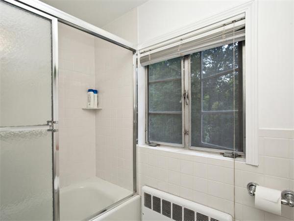 37 Beverly Road Brookline, MA 02467 - Photo 22 of 26