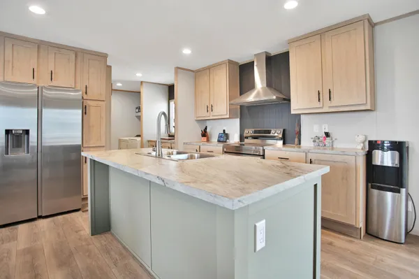 $250,000 | 3503 East F M 597, Abernathy, TX 79311