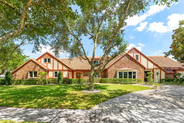 $2,799,000 | 3790 Kings Way, Boca Raton, FL 33434