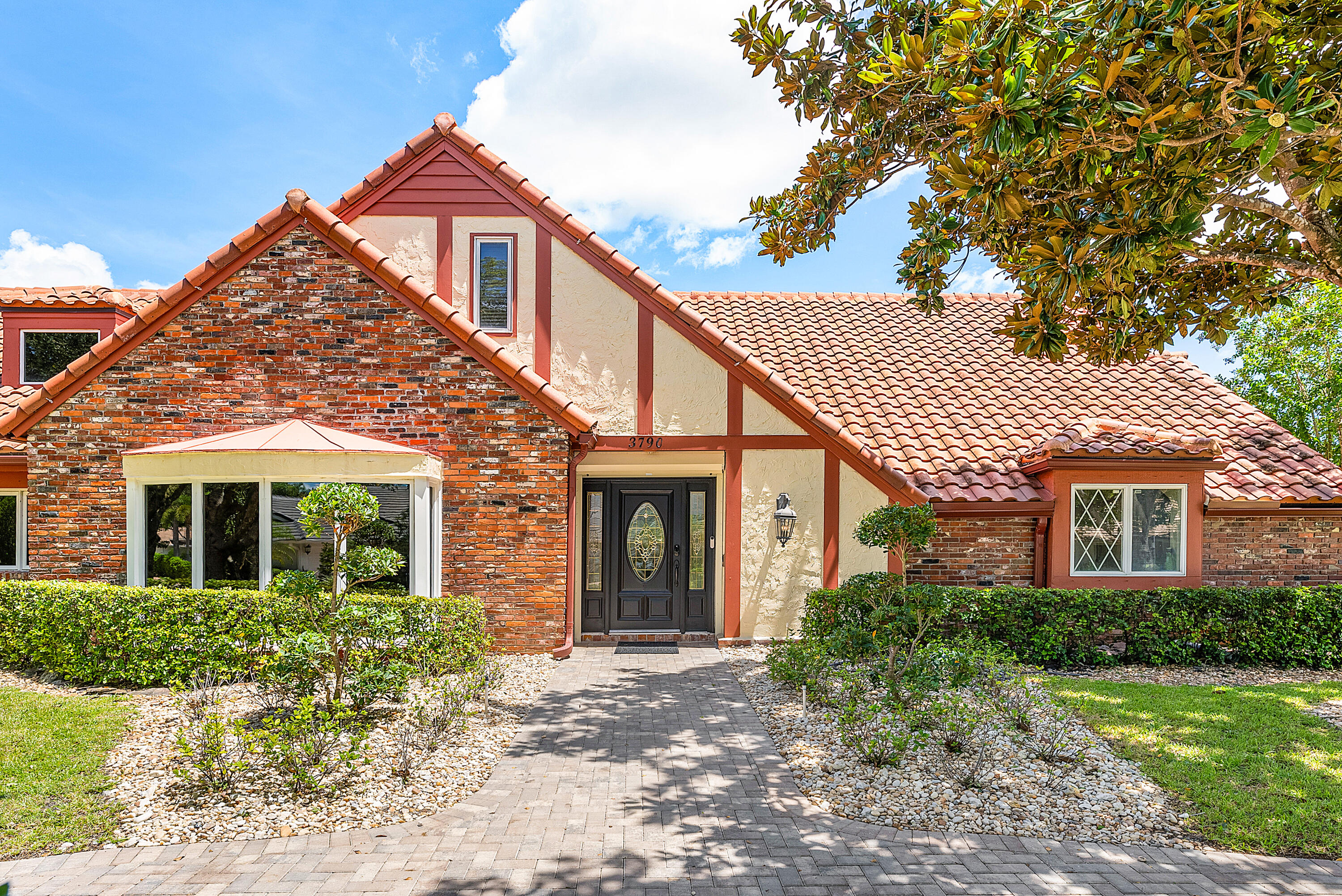 3790 Kings Way Boca Raton, FL 33434 - Photo 12 of 91 006-3790KingsWay-BocaRaton-FL-33434-FULL