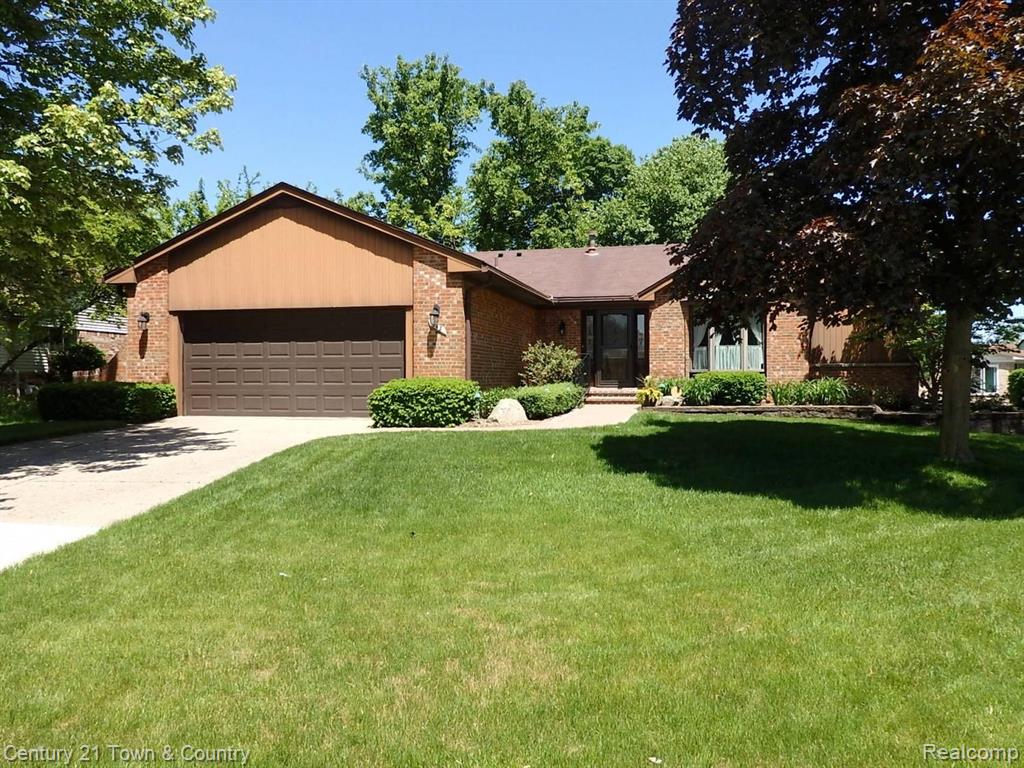 242 Poco Court Rochester Hills, MI 48307 - Photo 1 of 45