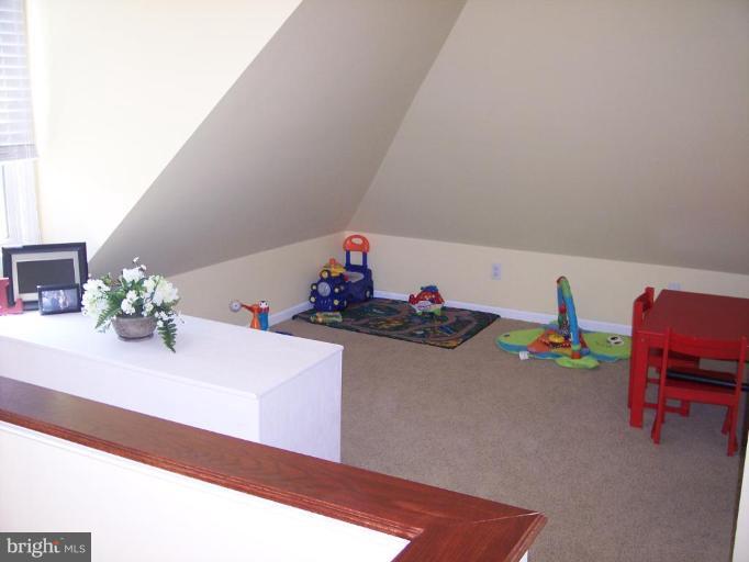 7 Ridge Avenue Halethorpe, MD 21227 - Photo 15 of 26 Children's Play Room