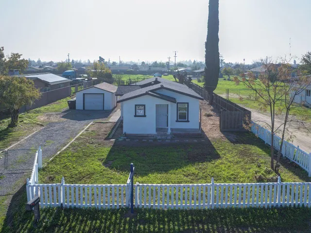 $325,000 | 7577 Walnut Avenue, Winton, CA 95388