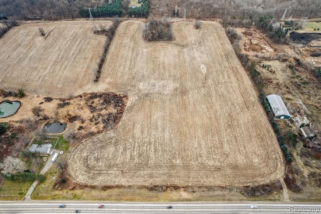 4711 South Lapeer Road Metamora, MI 48455 - Photo 5 of 12