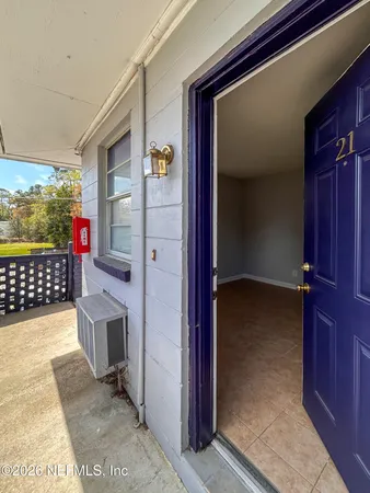 a view of walk in closet