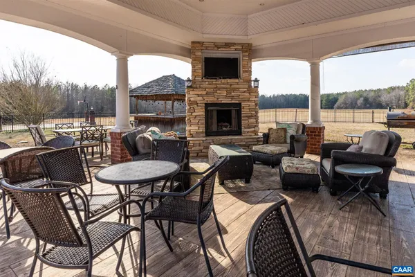 $2,950,000 | 30253 Camp Parkway, Courtland, VA 23837