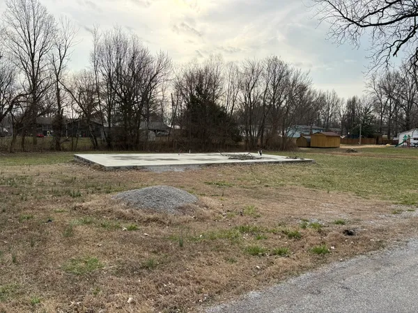 $55,000 | 1000 South Wilson Street, Benton, IL 62812