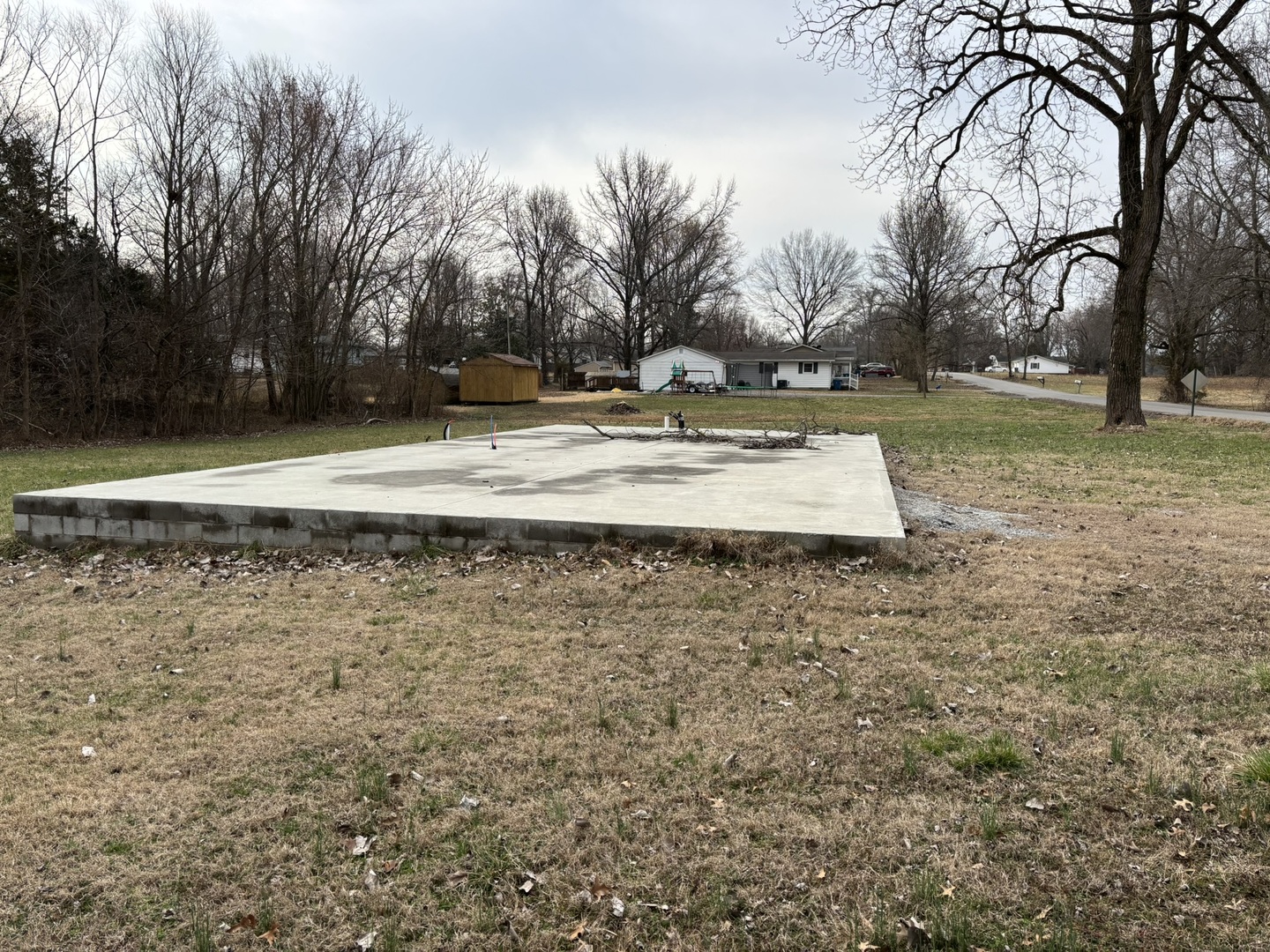 1000 South Wilson Street Benton, IL 62812 - Photo 6 of 8